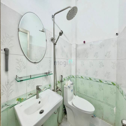 Phòng trọ tách 1PN ngay Điện Biên Phủ _ 35m2