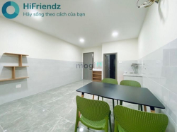 Toà nhà mới xây, Full nội thất mới 100% - Cạnh Khu Công nghệ cao Q9