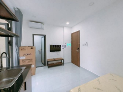 Căn hộ ban công,full nội thất y hình,gần học viện hàng không Việt Nam