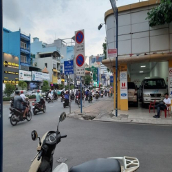 Cho thuê nhà hẻm xe tải Cộng Hoà, Tân Bình làm văn phòng và kho