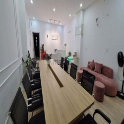 Cho Thuê Nguyên Căn MT Ngô Quyền