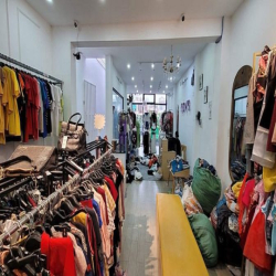 Cho Thuê Nguyên Căn MT Ngô Quyền