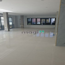 Cho thuê nguyên tòa nhà văn phòng Giá rẽ 8x30m 1 trệt 6 tầng thang máy