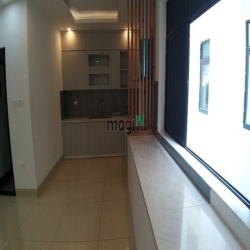 Cho thuê nhà Hàm Nghi, 95mx 5T, 45 triệu/tháng làm văn phòng