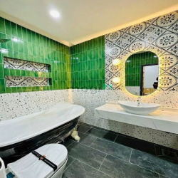 Bán Nhà đẹp giá 3tỷ 8/65m2 ,đ.hưng hòa ,p12,Q10,sổ hông riêng,rõ ràng