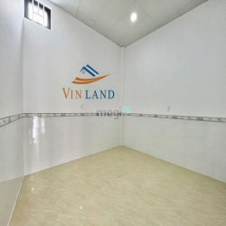 Cho thuê nhà mới đẹp 2PN có sân ôtô ngay KCN Amata