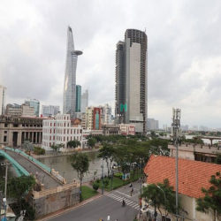 Cần cho thuê Officetel Saigon Royal Quận 4, giá 20 triệu/tháng, 68m2