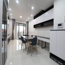 Cần cho thuê Officetel Saigon Royal Quận 4, giá 20 triệu/tháng, 68m2