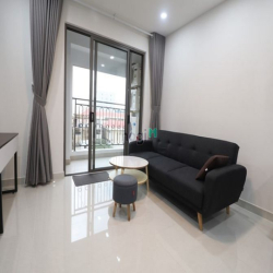 Cần cho thuê Officetel Saigon Royal Quận 4, giá 20 triệu/tháng, 68m2