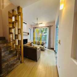 Cho Thuê Biệt Thự Tại Thảo Điền 320m2 - Nội Thất Cao Cấp