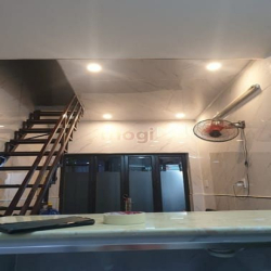 Nhà 2 tầng HXH Tô Ngọc Vân P15, 23m2, 2.4 tỷ bớt lộc
