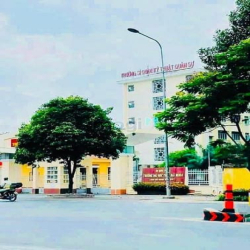 Bán nhà căn hộ cao cấp 90 phòng 6 lầu THANG MÁY 212/4 NGUYỄN OANH P17