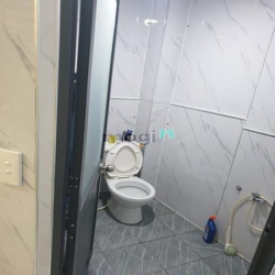 Nhà 2 tầng HXH Tô Ngọc Vân P15, 23m2, 2.4 tỷ bớt lộc