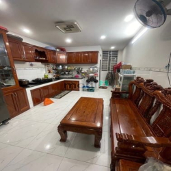 Bán nhà mới 5 tầng hẻm ô tô trung tâm Q7 cách Q1 chỉ 5 phút duy chuyển