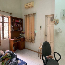 GIÁ NÀO CŨNG BÁN: nhà ngõ 71 Tân Ấp, giá 4.9 tỷ, 42m2x3T, lô góc