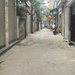 Nhà đẹp, ngõ thông, ba gác đua, 42m_mt 3,5 giá 7,2 tỷ ( thương lượng)