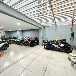 Bán CHDV Bạch Đằng, Bình Thạnh, 128m², 5 Tầng, 14 phòng, DT 800tr/năm
