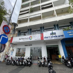 Chính chủ cần cho thuê mặt tiền ngang 10m, phố đi bộ Nguyễn Huệ
