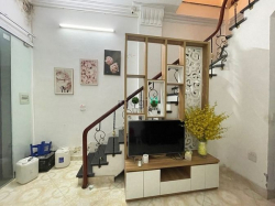 BÙM BÙM- Nhà đẹp NGỌC LÂM- giá chỉ hơn 2 TỶ