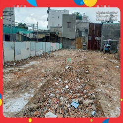 Q12. Bán đất thổ cư 2 mặt đường trước / sau, 2231m2, gần Quốc Lộ 1A.