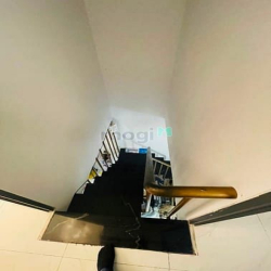 Rẻ Nhất Linh Xuân Nhà 2 tầng + 3 phòng trọ 80m2 giá 4.2Tỷ thương lượng