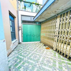 Hàng hiếm - Nhà 1 lầu hẻm 257 Nguyễn Thị Thập, Tân Phú, Quận 7