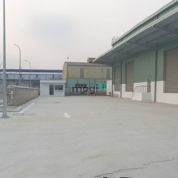 Cho thuê đất trống làm kho tại KCN Đài Tư giá 60000/m2