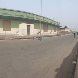 Cho thuê đất trống làm kho tại KCN Đài Tư giá 60000/m2