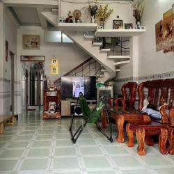 Bán Nhà Đẹp 2 Tầng 60m2, Hẻm 6m, DT 5.2m x 12m Phan Văn Trị chỉ 5.x tỷ