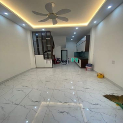 Bán nhà Mỹ Đình – Từ Liêm 6 tầng, ngõ nông, ô tô 30m, nhà đẹp, ở ngay,