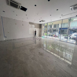 Cho thuê Shophouse 1 trệt 2 lầu Sarina giá 87 triệu- NTCB