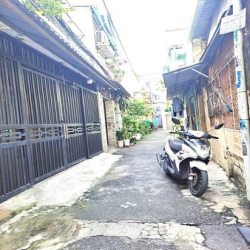 Bán nhà CMT8 - P.5, Tân Bình căn góc -69 m2- 3 tầng - giá 7,4 tỷ