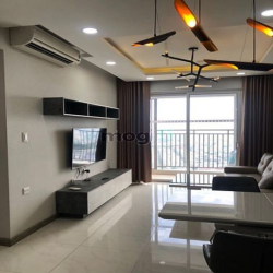 Cho thuê Officetel Sunrise CityView Q7 Lh :