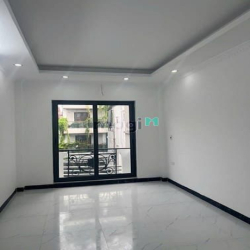 Sở hữu ngay nhà đẹp ngõ Lò Đúc, giá 13.2 tỷ, 49m2x4T, ở luôn