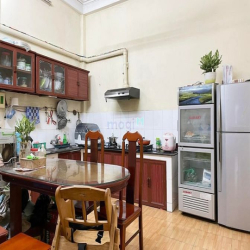 Phân lô Hoàng Quốc Việt - View Nguyễn văn Huyên - 56m2 - MT 5m -10 tỷ