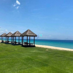 Bán siêu biệt thự Wyndham Grand Cam Ranh giá chỉ 42,5tr/m2 view biển