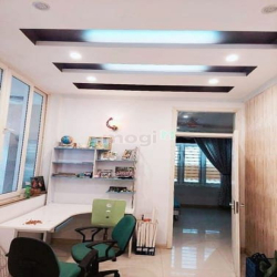 Tòa CH 7 tầng sẵn dòng tiền Cầu Giấy 157m MT 10m giá 25,9 tỷ.