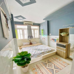 Cho nữ thuê nguyên tầng đầy đủ tiện nghi ngay trung tâm TP