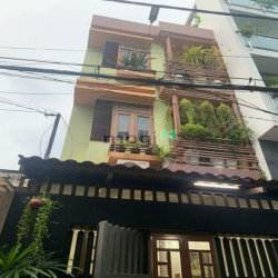 Khu Phức Hợp ĐH Văn Lang ! Bán nhà 4x16m đường Dương Quảng Hàm , 3 Lầu