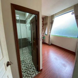 Bán nhà đẹp MTNB 16m khu Tên Lửa 6x25m trệt 3 lầu 5PN SÁT MT V.Đ.TRONG