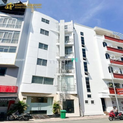 Căn hộ full nội thất có máy giặt riêng ban công cửa sổ lớn ở  quận 1