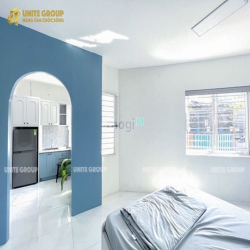 Căn hộ full nội thất có máy giặt riêng ban công cửa sổ lớn ở  quận 1