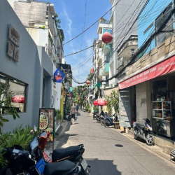 MẶT BẰNG CHO THUÊ Mặt tiền đường Đỗ Quang- Thảo Điền, giá thuê 18tr/th