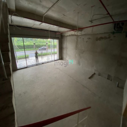 Cho thuê shophouse Sarina thô , vị trí đẹp, giá thuê 75 triệu.