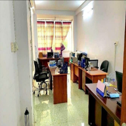Mặt tiền hoàng hoa thám p12 ngay cổng nhà ga t3, 82m, 4 tầng, 11.x tỷ