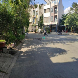 Bán đất 9mx27m (233m2) cách Song Hành 50m, P. An Phú, Q2 tx building