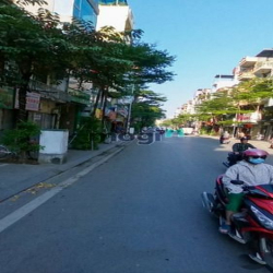 Mặt phố trung tâm Đống Đa - Lô góc - Kinh doanh sầm uất - 80m- 21.5 Tỷ