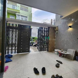 NHÀ HẺM XE HƠI, NỘI THẤT SIÊU ĐẸP, 54M2, 4 Tầng, 4pn, Võ Văn Hát, Q9