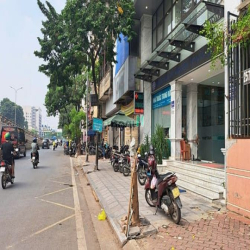Mặt phố Giải Phóng - lô góc 2 phố - cực đẹp - 30m2 x 5 tầng - MT 10m
