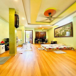 Vương Thừa Vũ 73m 4 tầng, phân lô, ô tô tránh ngõ thông 11 tỷ 5